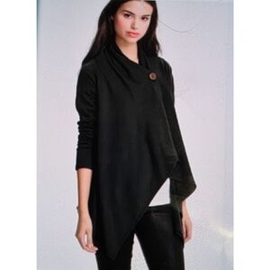 Bobeau Black Women's Cardigan with Button Accent